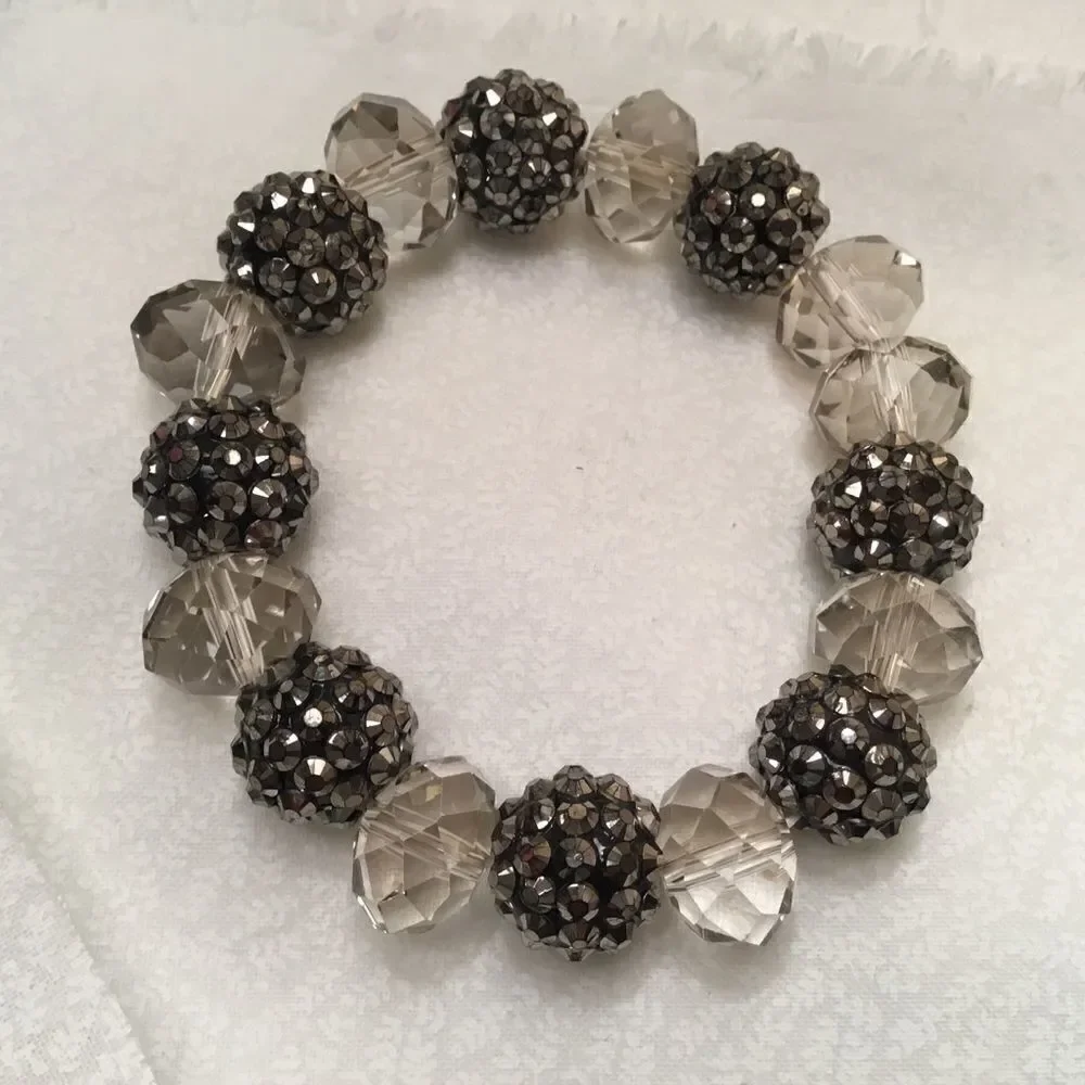 Faceted Acrylic Crystal and Caviar Beads Bracelet